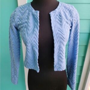 Hollister Social Tourist Embossed Terry Cloth Wavy Patterned Cropped Cardigan